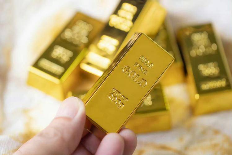 7月15日金价：国际金价刚微涨一点点，今日金价多少钱一克